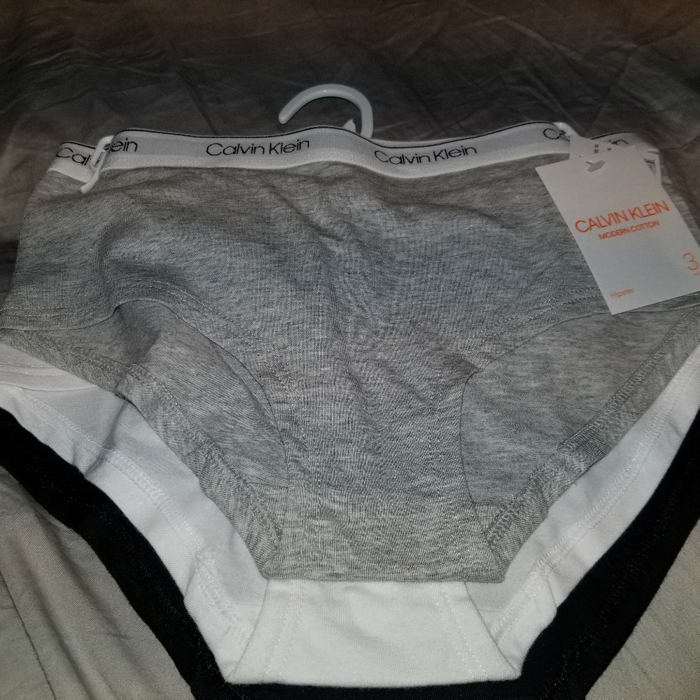 Nwt 3 pack of woman's Calvin Klein panties